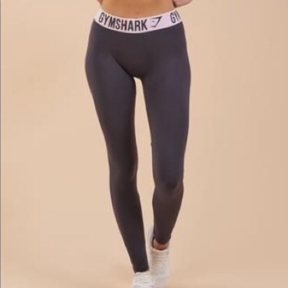 Gymshark fit leggings in charcoal/pink, xs